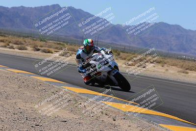 media/Oct-08-2022-SoCal Trackdays (Sat) [[1fc3beec89]]/Turn 16 Inside (1130am)/